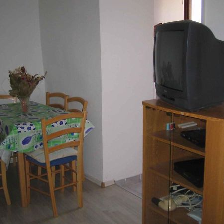 Apartment In Selce 5880 Zewnętrze zdjęcie